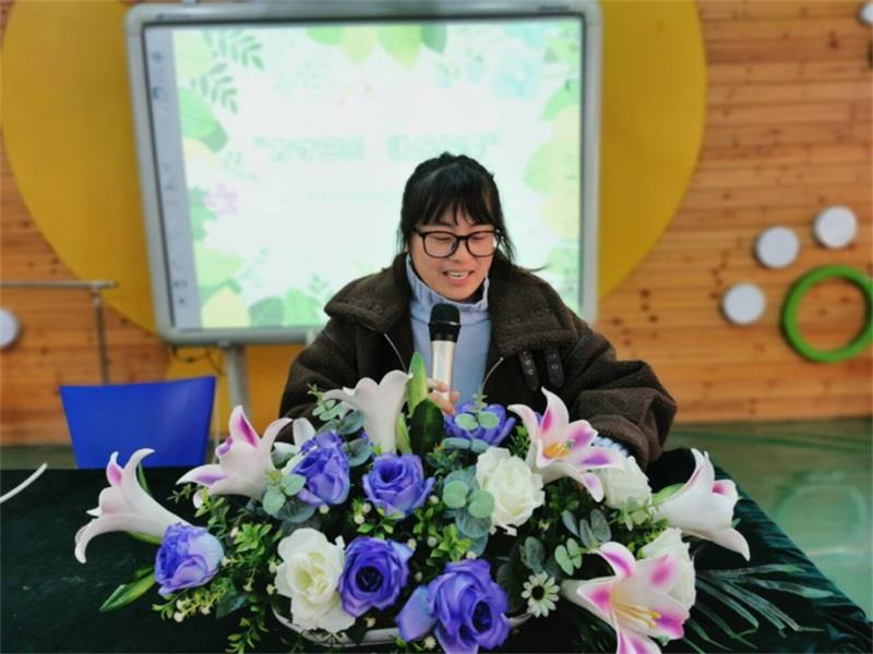 https://thsyyey.wxlxjy.com/contents/sitefiles2037/10188072/images/15022371.jpeg
