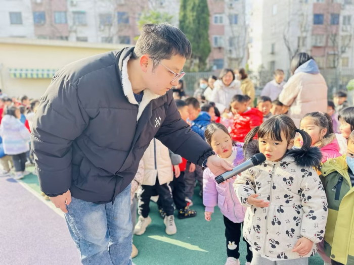 https://thsyyey.wxlxjy.com/contents/sitefiles2037/10188072/images/48733903.jpg